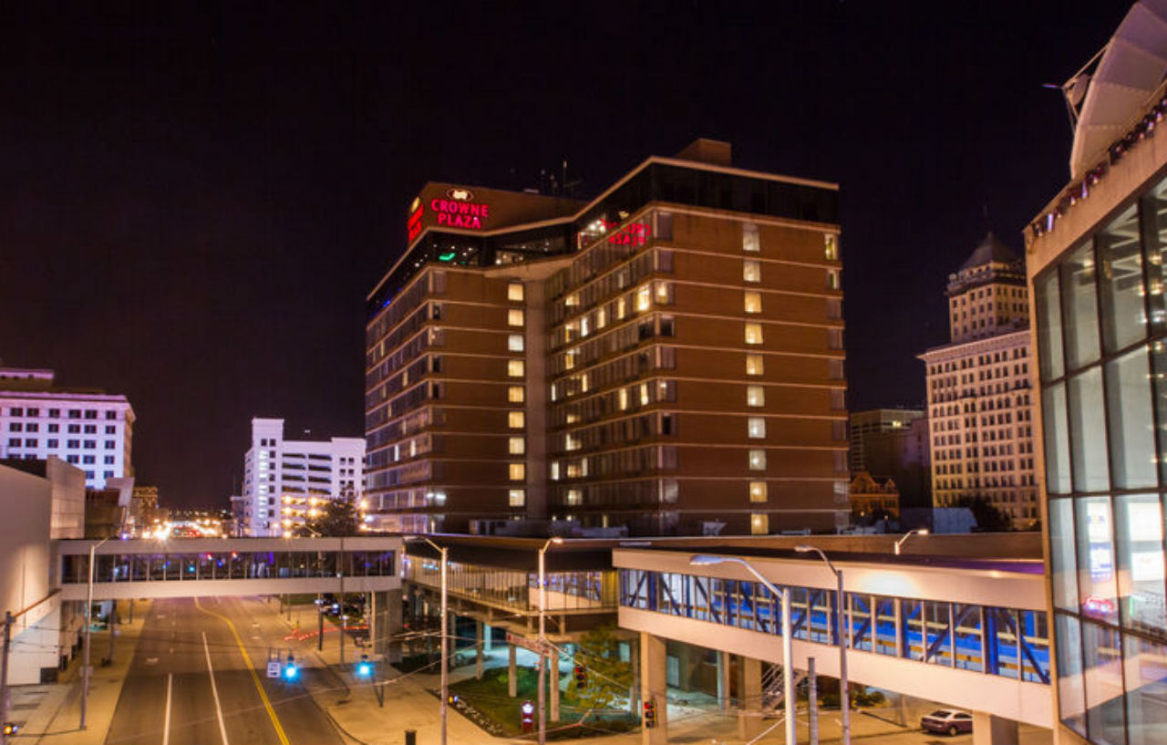 Radisson Dayton Convention Center Hotel Bagian luar foto